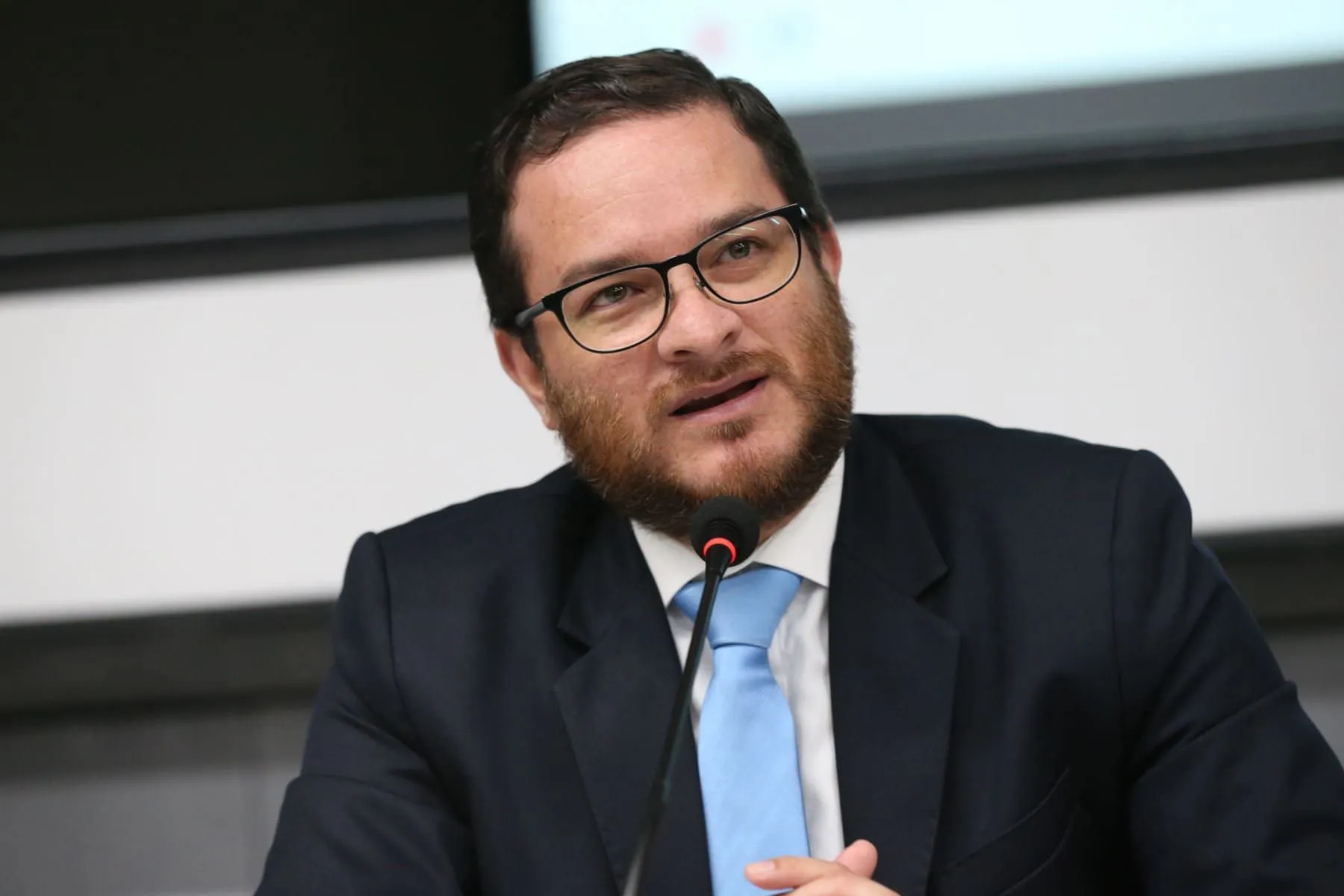 Edgar Vásquez Vela es el nuevo ministro de Comercio Exterior y Turismo