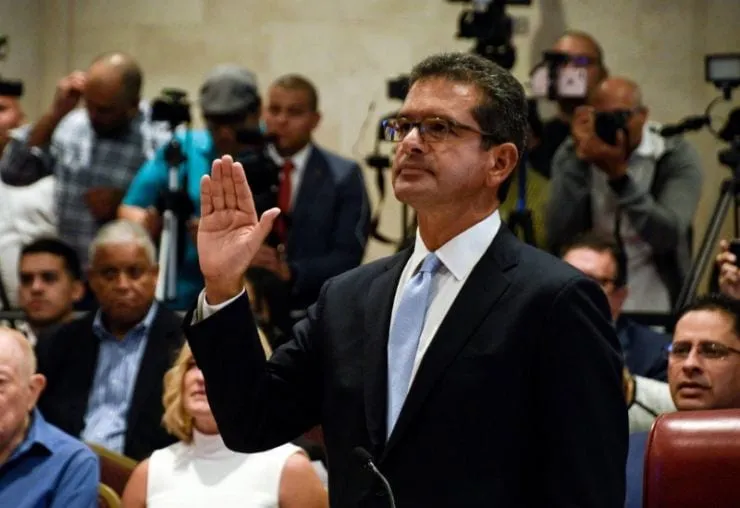 El gobernador derrocado de Puerto Rico nombra sucesor
