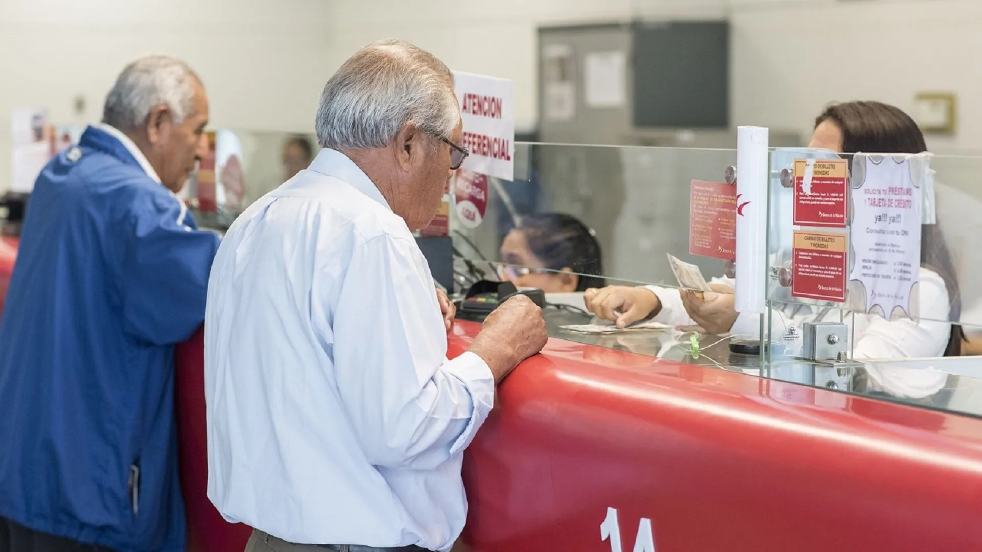Trabajadores, empleadores y Estado deben aportar a pensiones