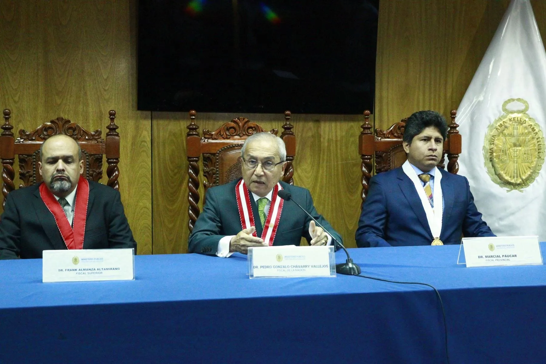 Fiscales Marcial Páucar y Frank Almanza renunciaron a participar del equipo Lava Jato