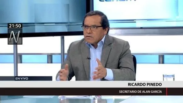 La respuesta de César Lévano al secretario personal de AG