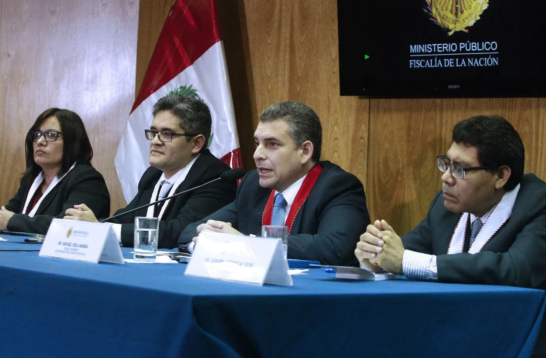 Fiscales del equipo especial Lava Jato evalúan su continuidad si Chávarry no reincorpora a Pérez y Vela