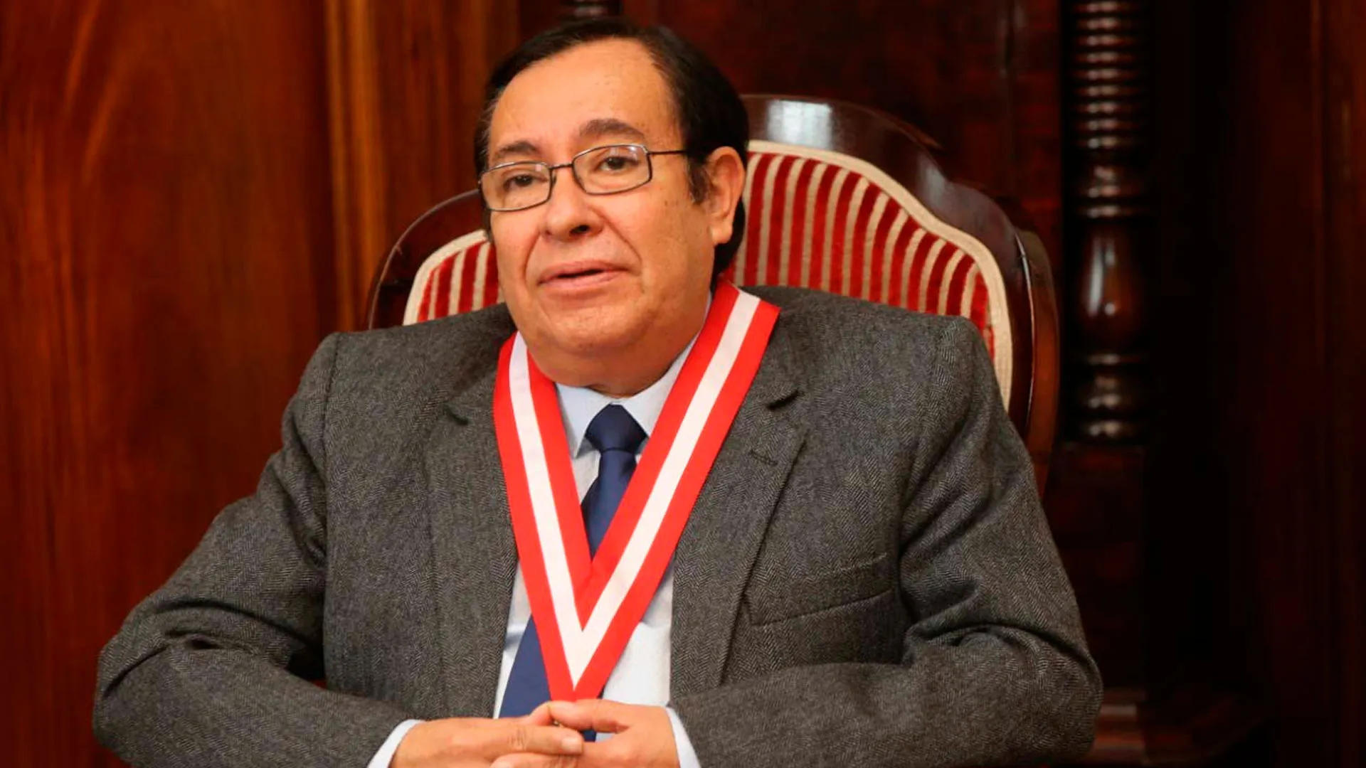 Víctor Prado Saldarriaga: “Chávarry debe escuchar a la ciudadanía”