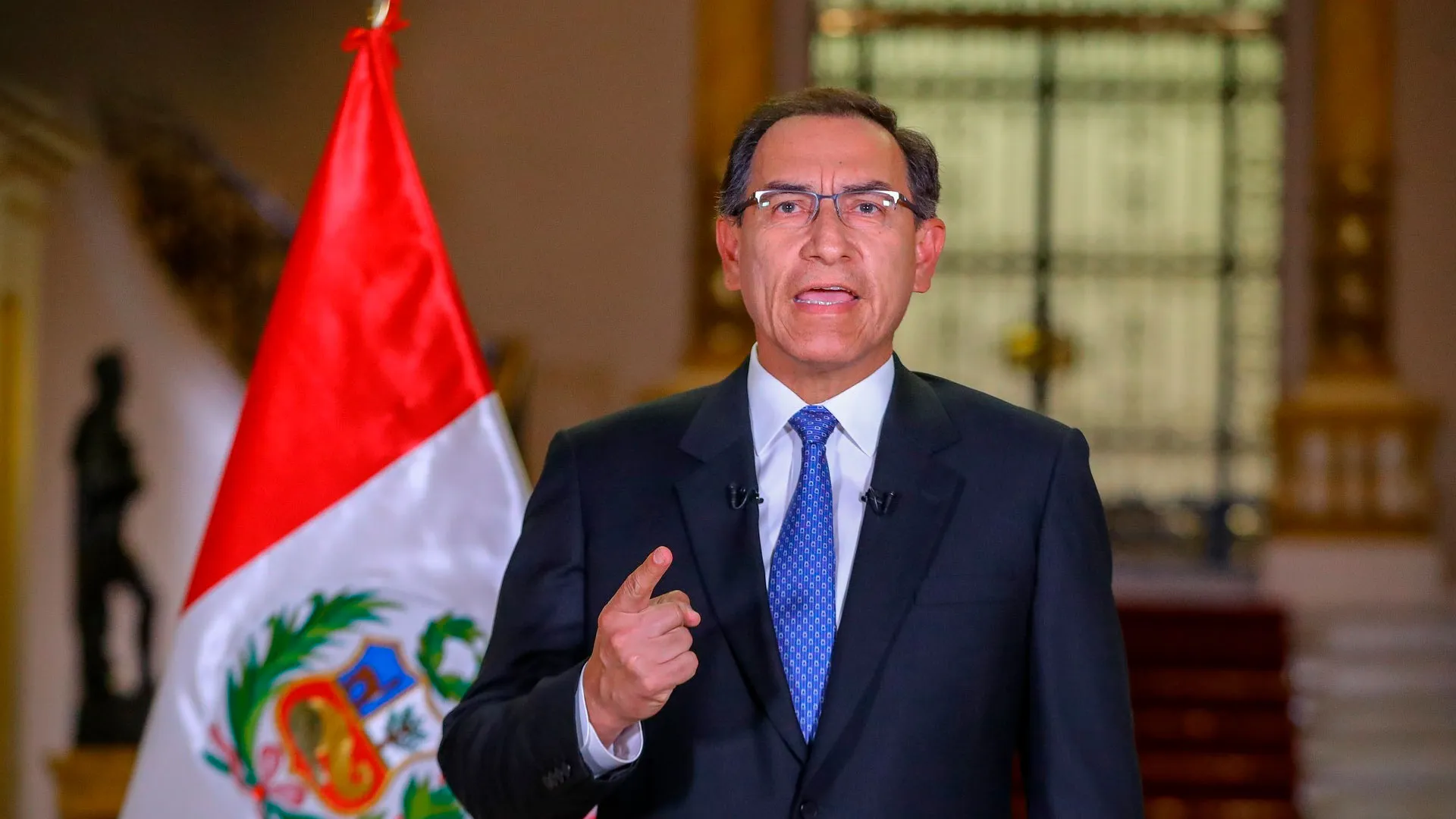 Vizcarra plantea cuestión de confianza y obliga a Congreso a aprobar reformas