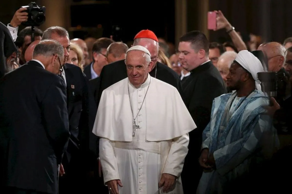 Papa Francisco al final de una audiencia en 2019 | Foto: AP