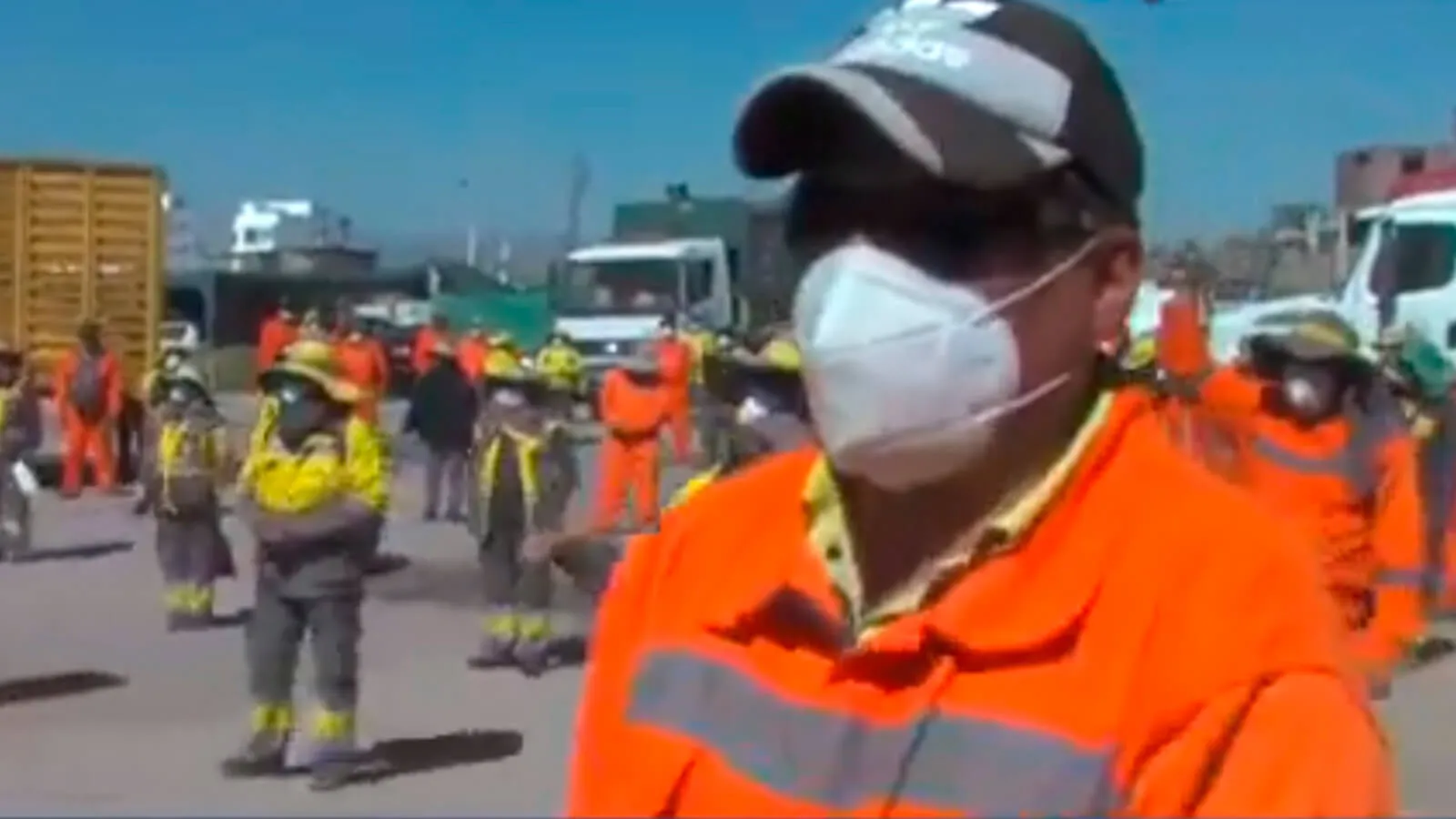 Arequipa Trabajadores de limpieza paran y exigen implementos de proteccion