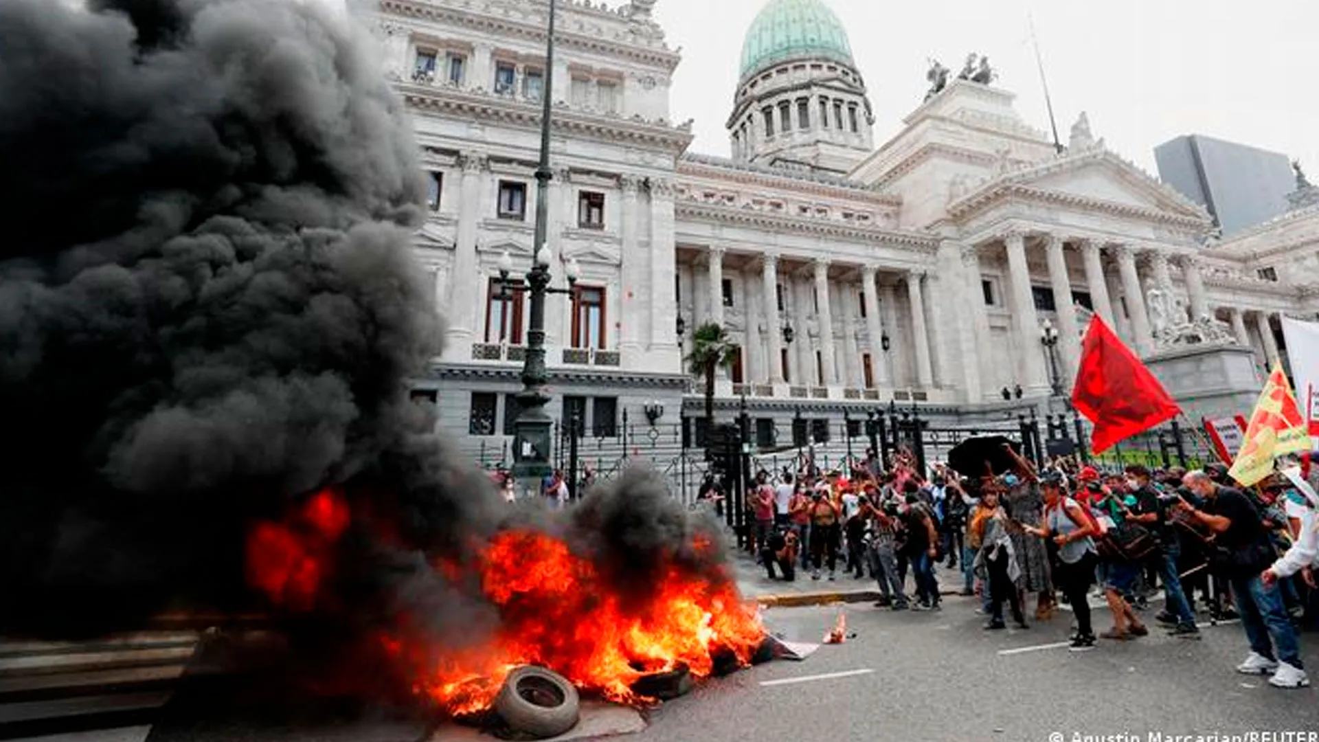 La guerra avanza 7 Argentina Protestas por el FMI