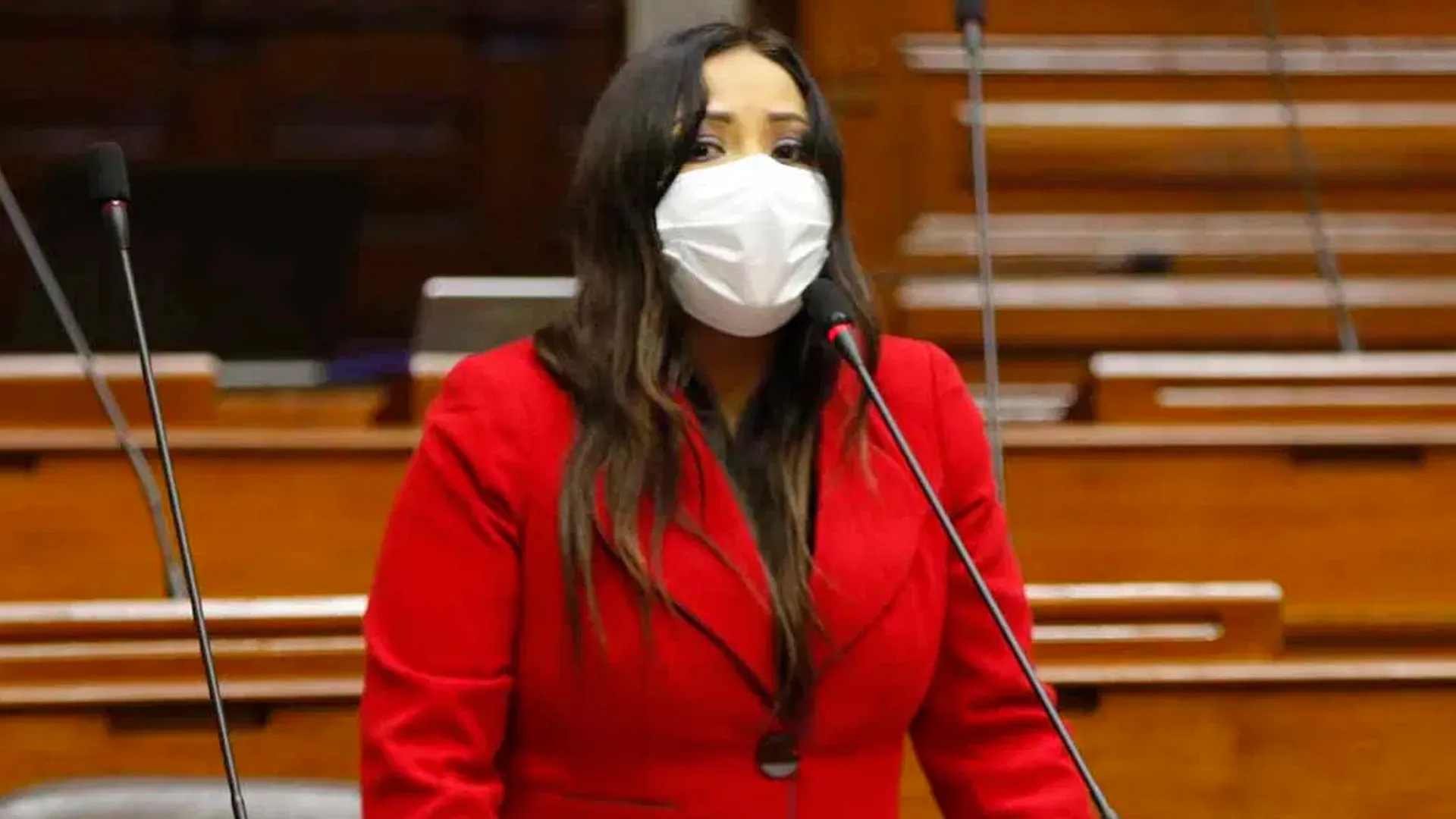 Cecilia Garcia la congresista que le quita protagonismo a Urresti