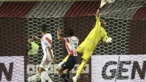 Pedro Gallese fue la figura del encuentro entre Perú y Paraguay por la primera fecha de las eliminatorias a la Copa Mundial de la FIFA 2026 (Foto: FPF)