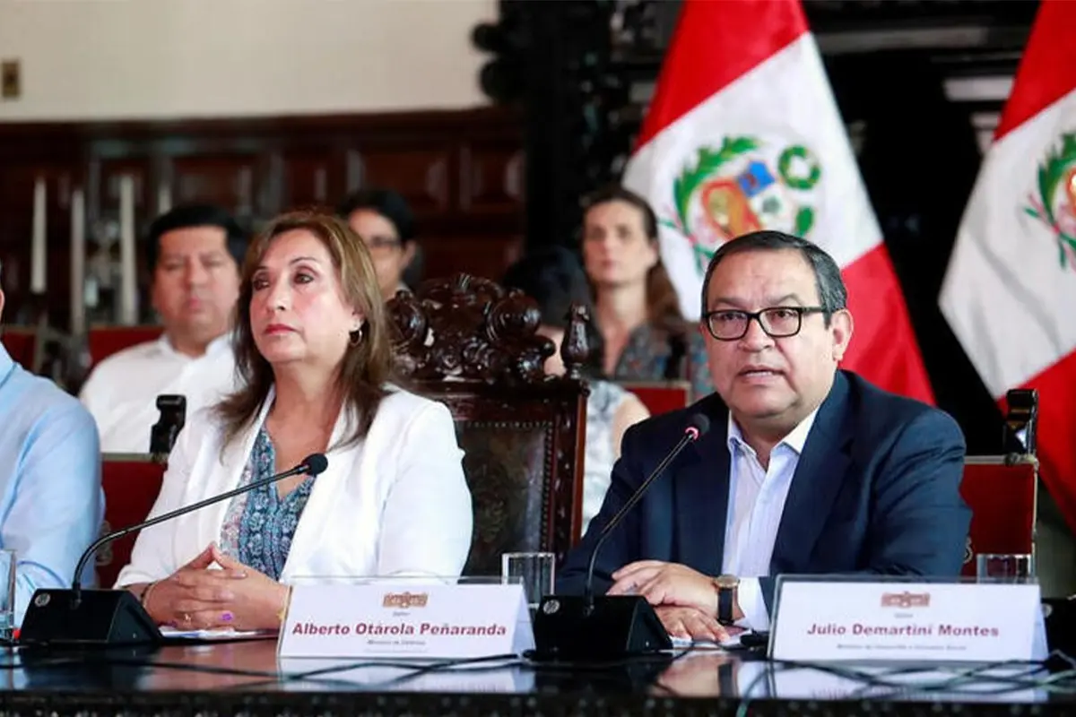 Dina Boluarte y Alberto Otárola (Presidencia)