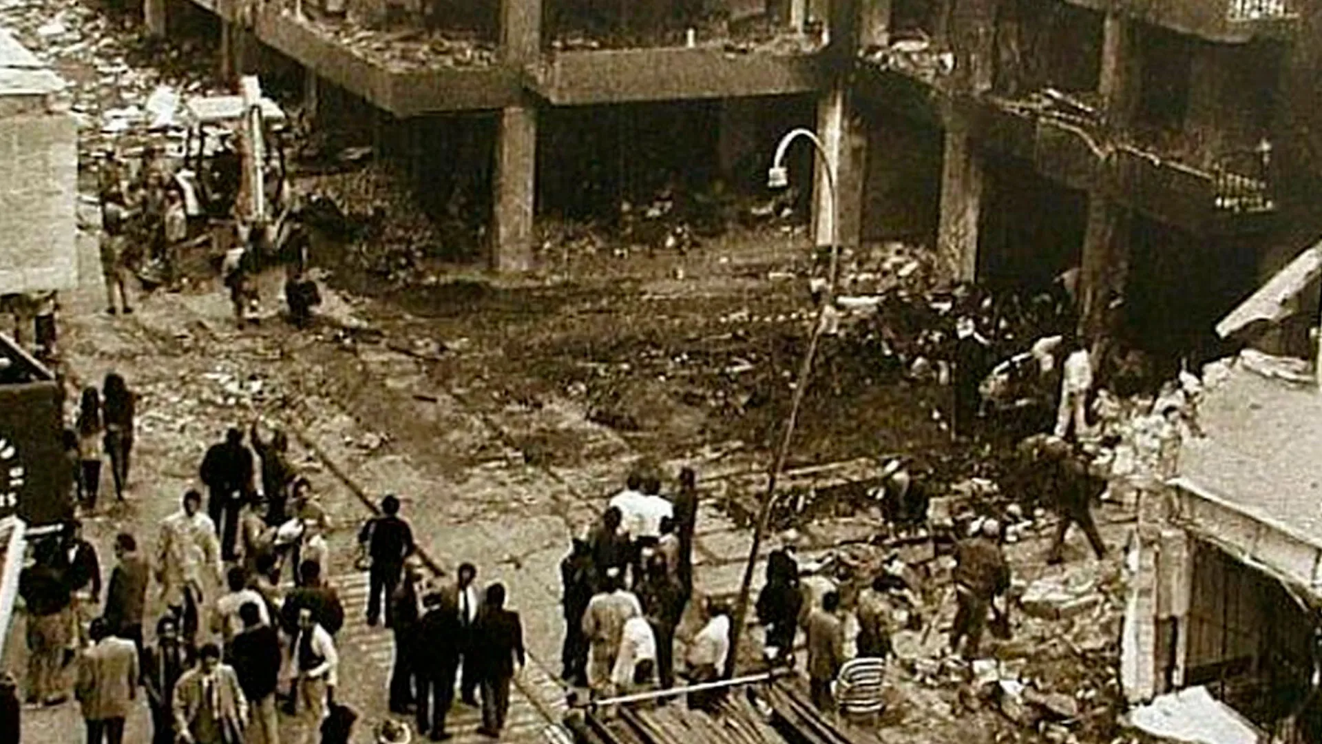 El dia que el infierno llego a la calle Tarata