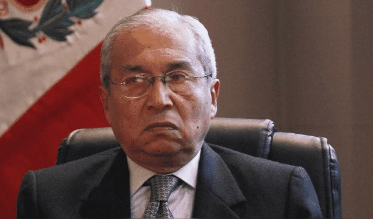 El fiscal de la Nacion arremete con todo