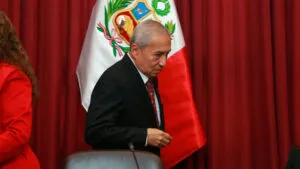 Fiscales de Arequipa tambien piden que Chavarry se vaya