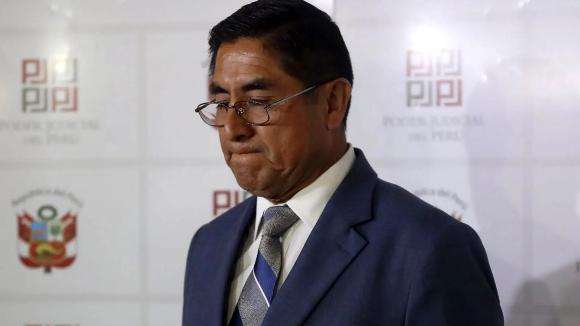 Hinostroza coordino con juez por millonario pago