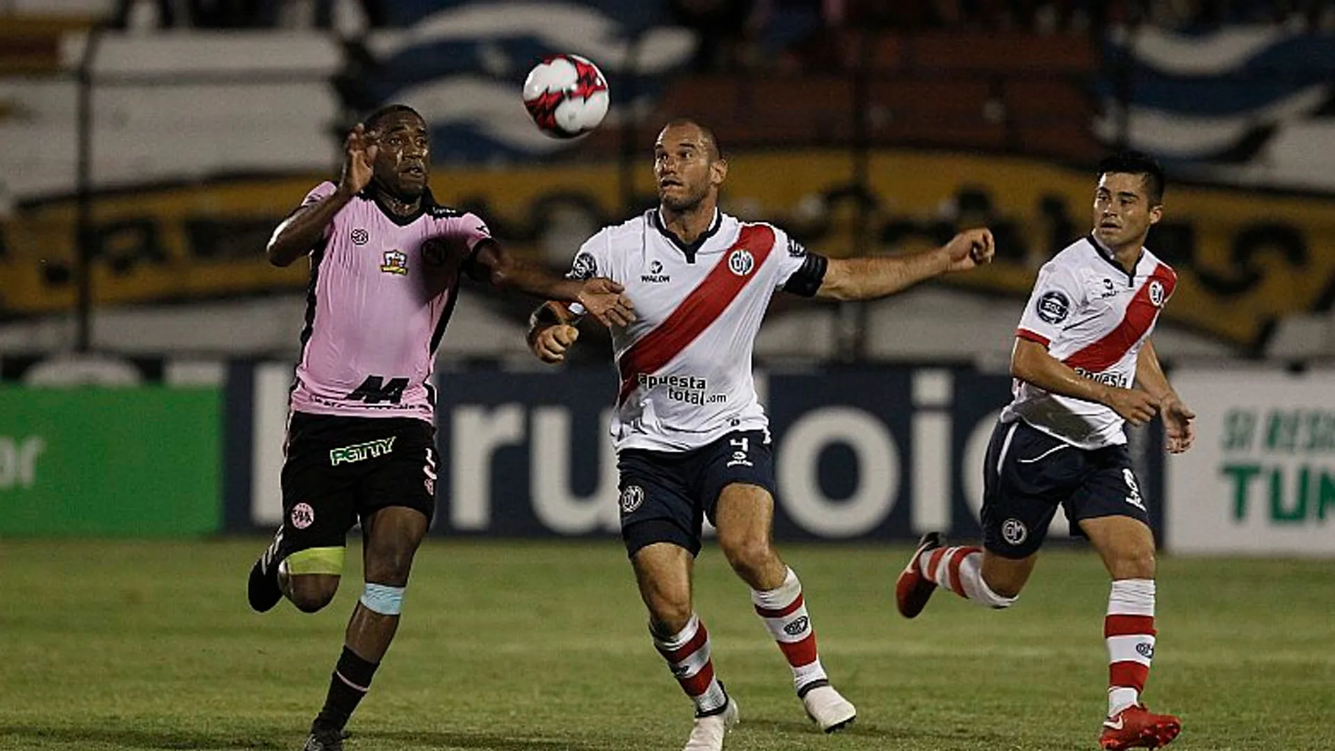 Municipal Boys Sigue la fecha