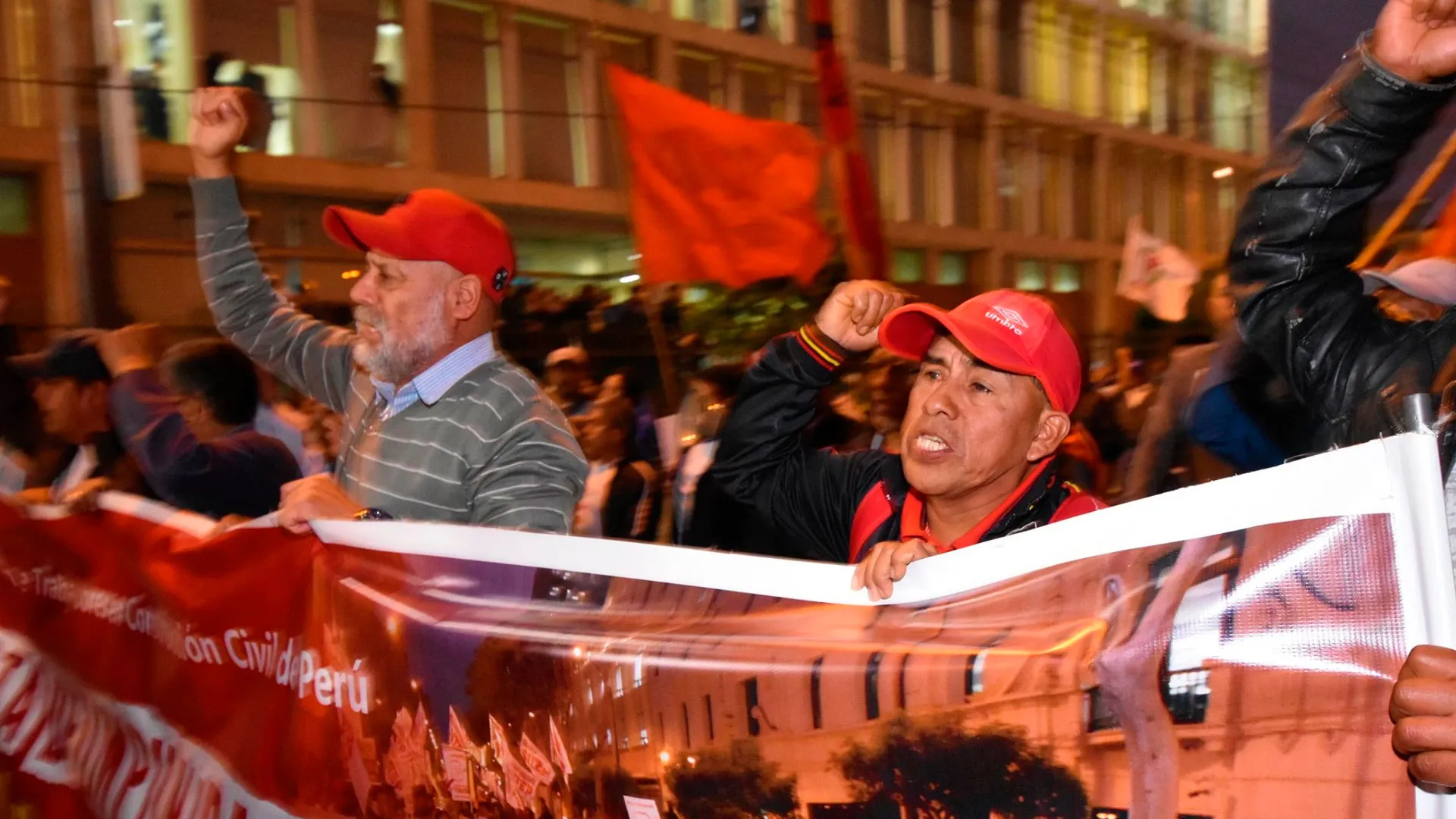 Trabajadores demandamos atencion del Gobierno