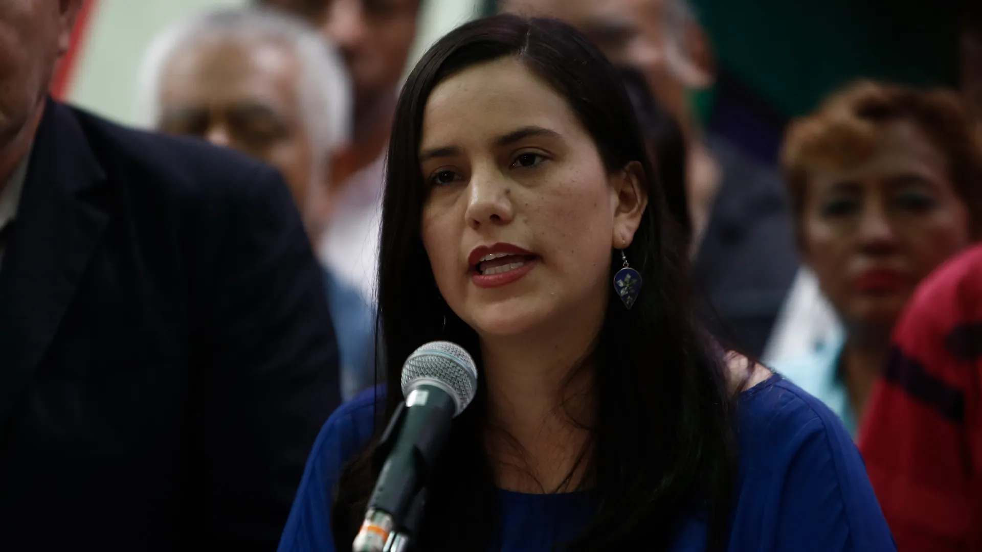 Veronika Que el Tribunal Constitucional sepa que la ciudadania esta atenta