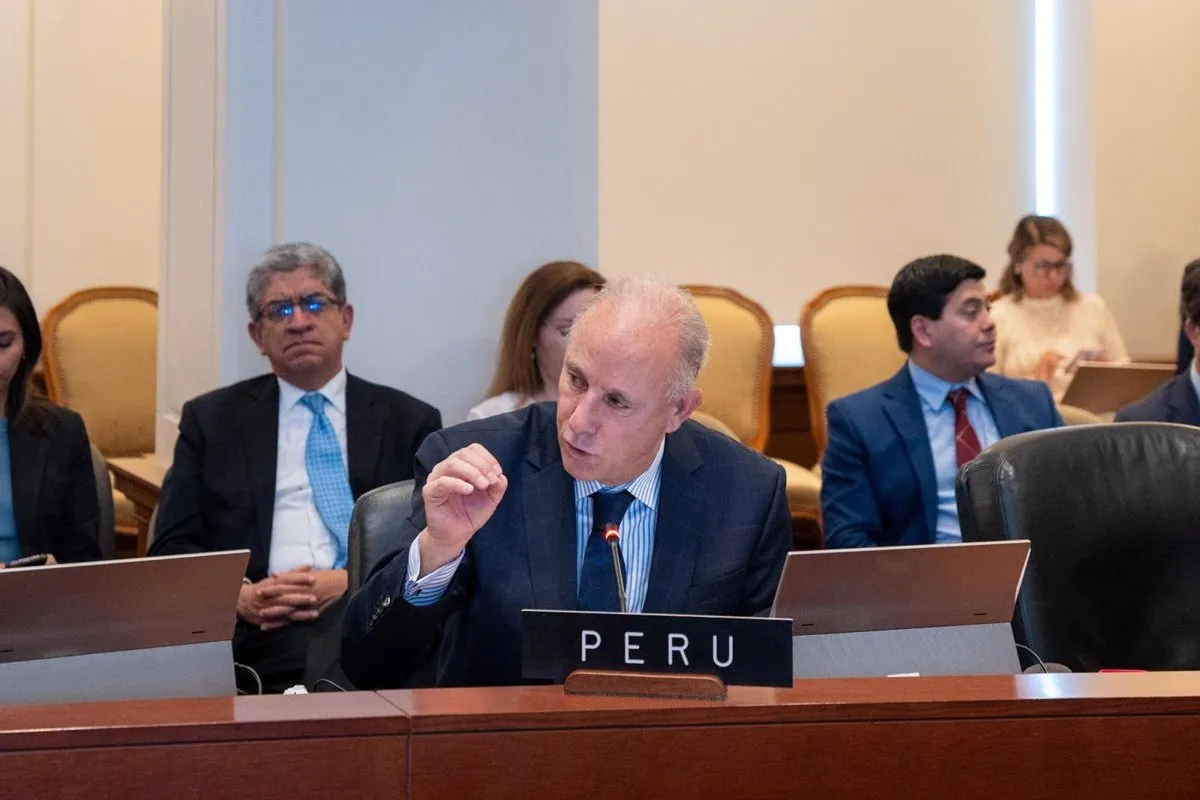 el gobierno de peru da un plazo de 72 horas a diplomaticos venezolanos para abandonar el pais 66a83af8f2666