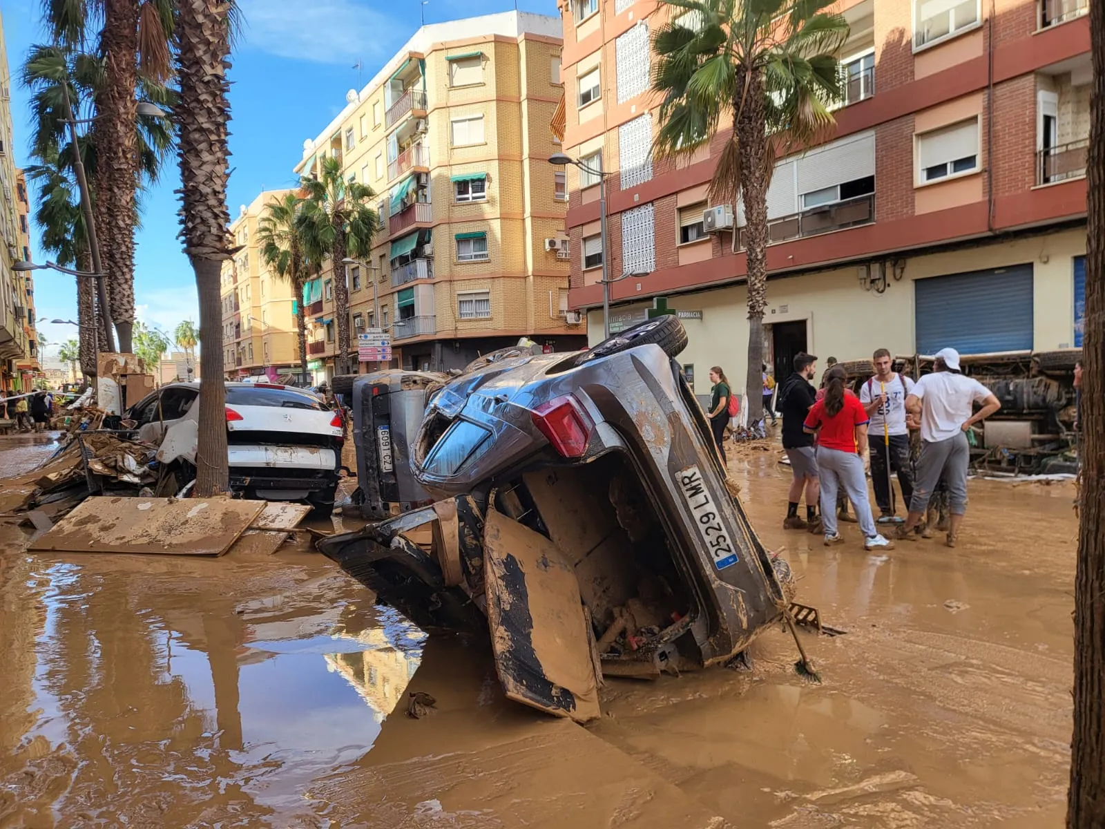 España supera los 200 muertos por inundaciones y envía más militares a las zonas afectadas (Foto: Manuel Blanc Zubeldia/EL PERFIL)