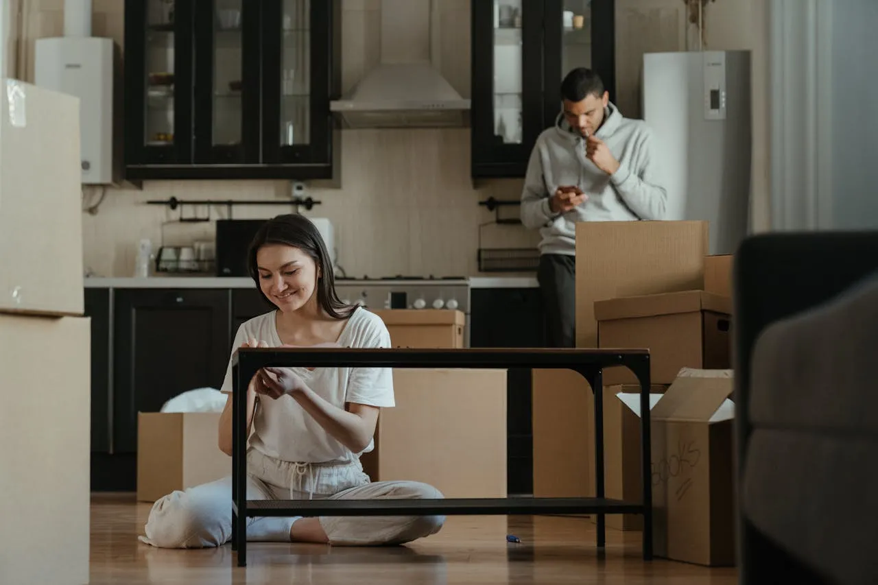 Las 5 herramientas imprescindibles para armar muebles como un profesional 2 Herramientas básicas para el montaje perfecto de muebles | Foto: Cottonbro Studio / Pexels
