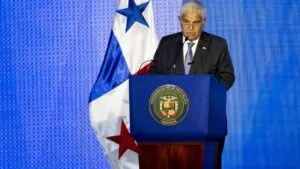(Foto de ARCHIVO) El presidente de Panamá, José Raúl Mulino REMITIDA / HANDOUT por PRESIDENCIA DE PANAMÁ Fotografía remitida a medios de comunicación exclusivamente para ilustrar la noticia a la que hace referencia la imagen, y citando la procedencia de la imagen en la firma 02/2/2025