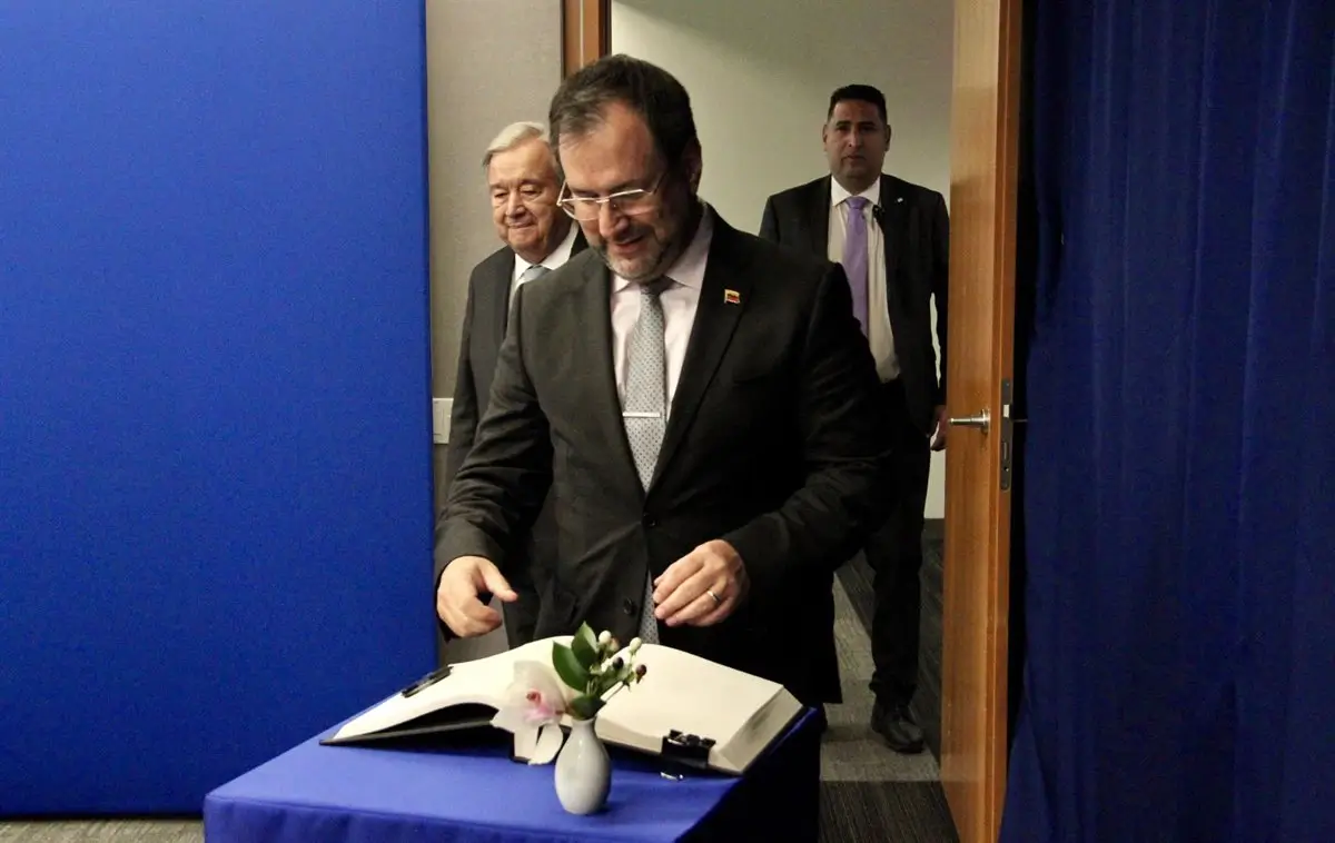 Archivo - El ministro de Exteriores venezolano, Yván Gil, en un encuentro con el secretario general de Naciones Unidas, António Guterres - Europa Press/Contacto/Niyi Fote - Archivo