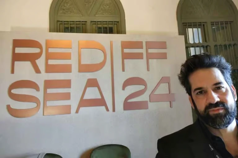 Paolo Marinou-Blanco presenta "SoƱando con Leones", el filme iberoamericano que aborda la eutanasia con humor 2 Dirigida por Paolo Marinou-Blanco, "SoƱando con Leones" es una coproducción iberoamericana que aborda el suicidio asistido con un enfoque humorĆstico y humano | Foto: David SĆ”nchez