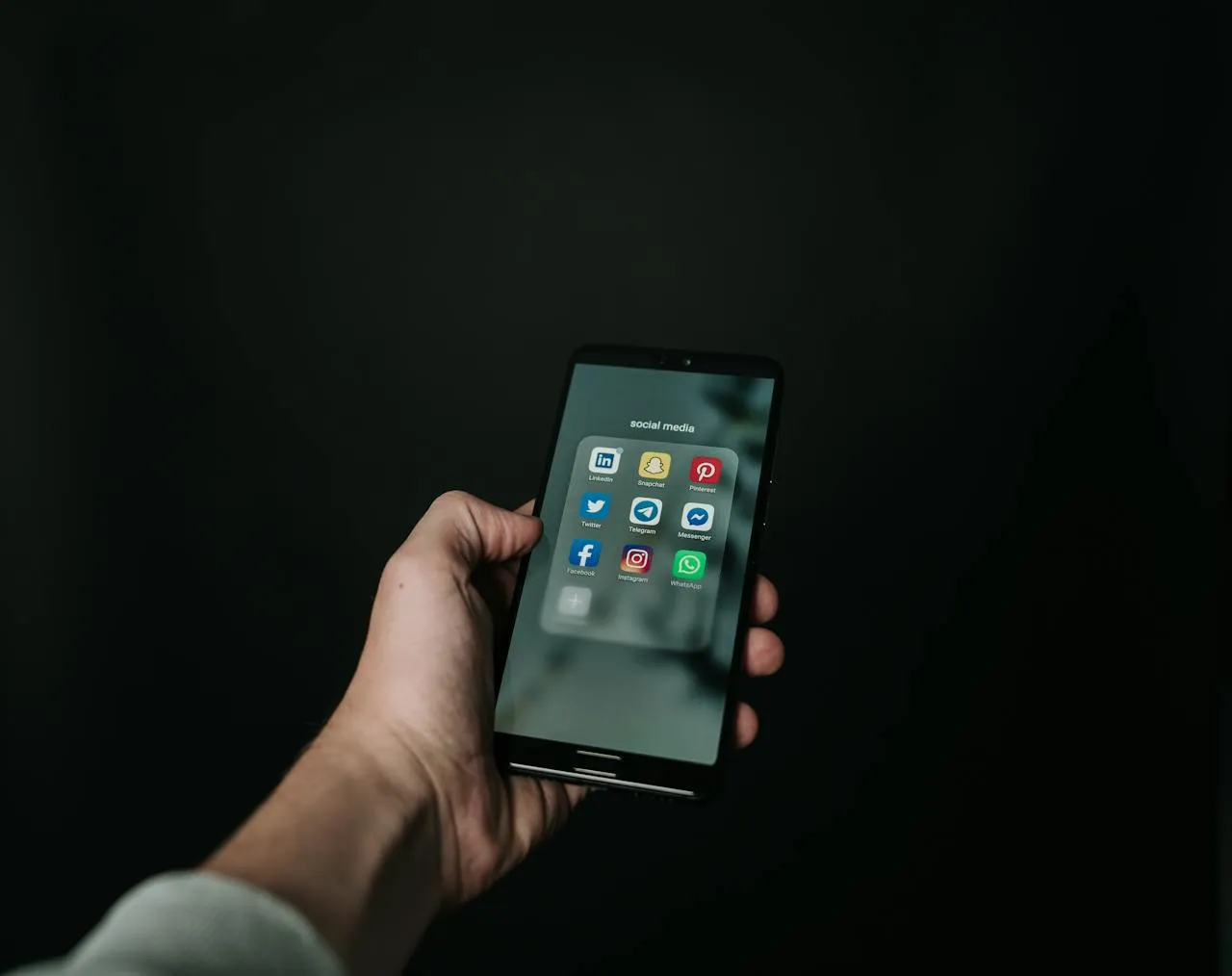 Descarga Videos Fácilmente De Facebook, Instagram, Twitter Y Más 3 Los descargadores de videos favoritos para guardar clips y contenidos en segundos | Foto: Pexels