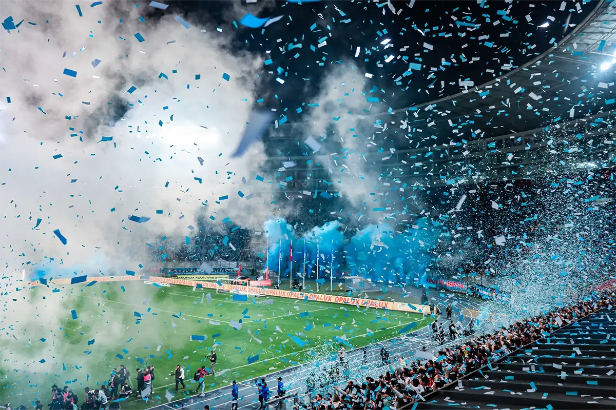 Hinchada de Sporting Cristal | Foto: Facebook