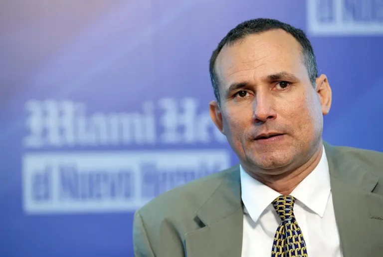 El opositor Ferrer promete volver a Cuba tras exiliarse: "Quiero participar en el momento en que el pueblo se levanta"