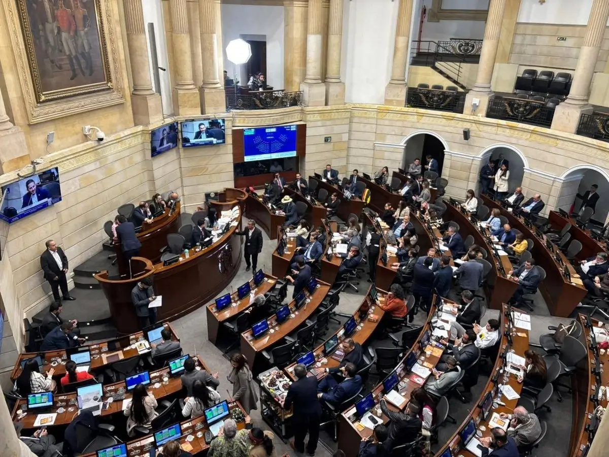 El Senado de Colombia, en una sesión plenaria - SENADO DE COLOMBIA EN X