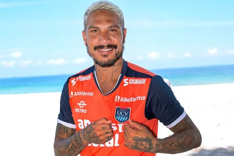 Paolo Guerrero en la UCV (Foto: UCV)