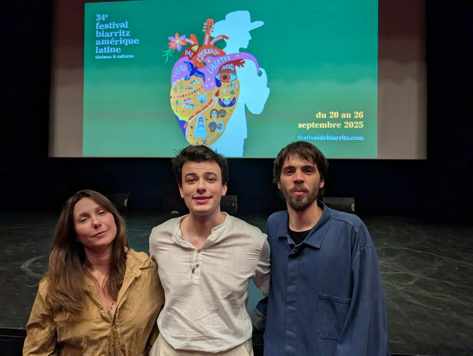 Rebeca Diniz, Thiago Voltolini y Pedro Waddington en el Festival de cine latinoamericano de Biarritz