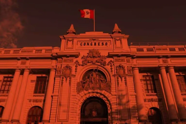 Proyecto de Fuerza Popular que limita la extinción de dominio avanza en el Parlamento | Composición: EL PERFIL