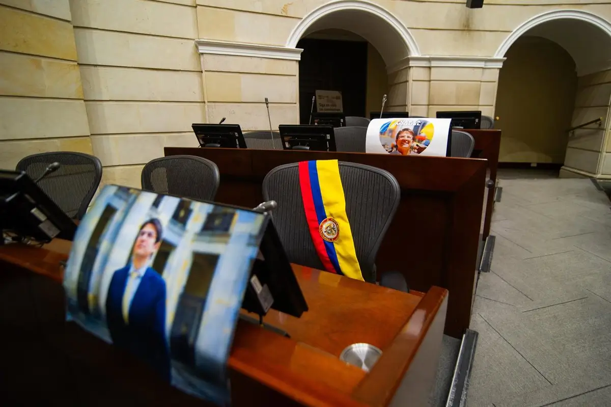 Homenaje póstumo al senador colombiano Miguel Uribe Turbay tras su asesinato - Sebastian Barros / Zuma Press / ContactoPhoto