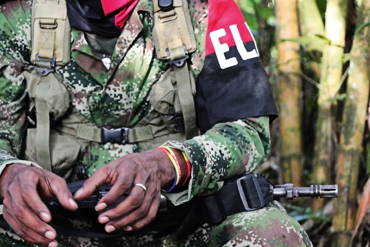 Archivo - Miembro de la guerrilla del Ejército de Liberación Nacional (ELN) de Colombia en una imagen de archivo - BRASIL DE FATO / FLICKR - Archivo