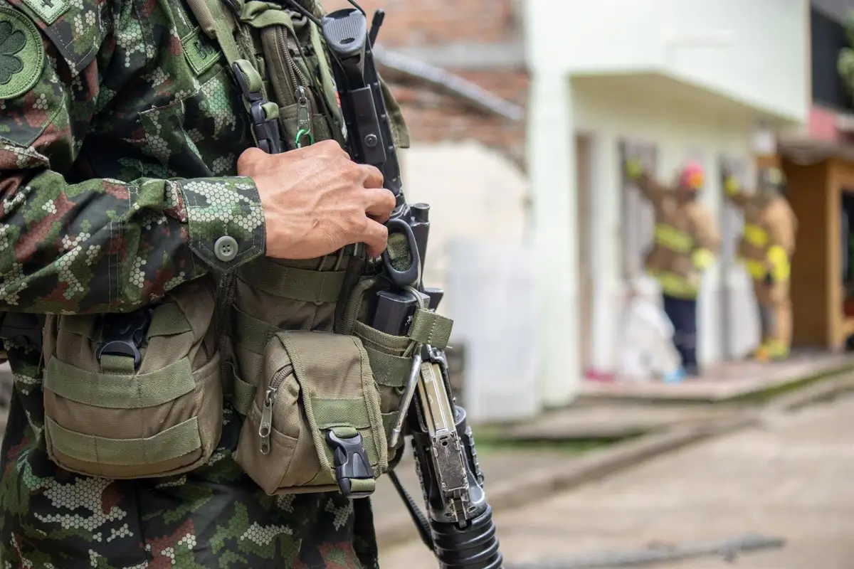 Archivo - Un policía en Colombia (archivo) - Europa Press/Contacto/Sebastian Marmolejo