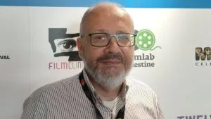 Ellias Khlat, fundador y director del Festival de Cine de Tripoli, describe su compromiso con la diversidad y la resistencia cultural en medio de los desafíos económicos y de seguridad. (Foto: David Sánchez)