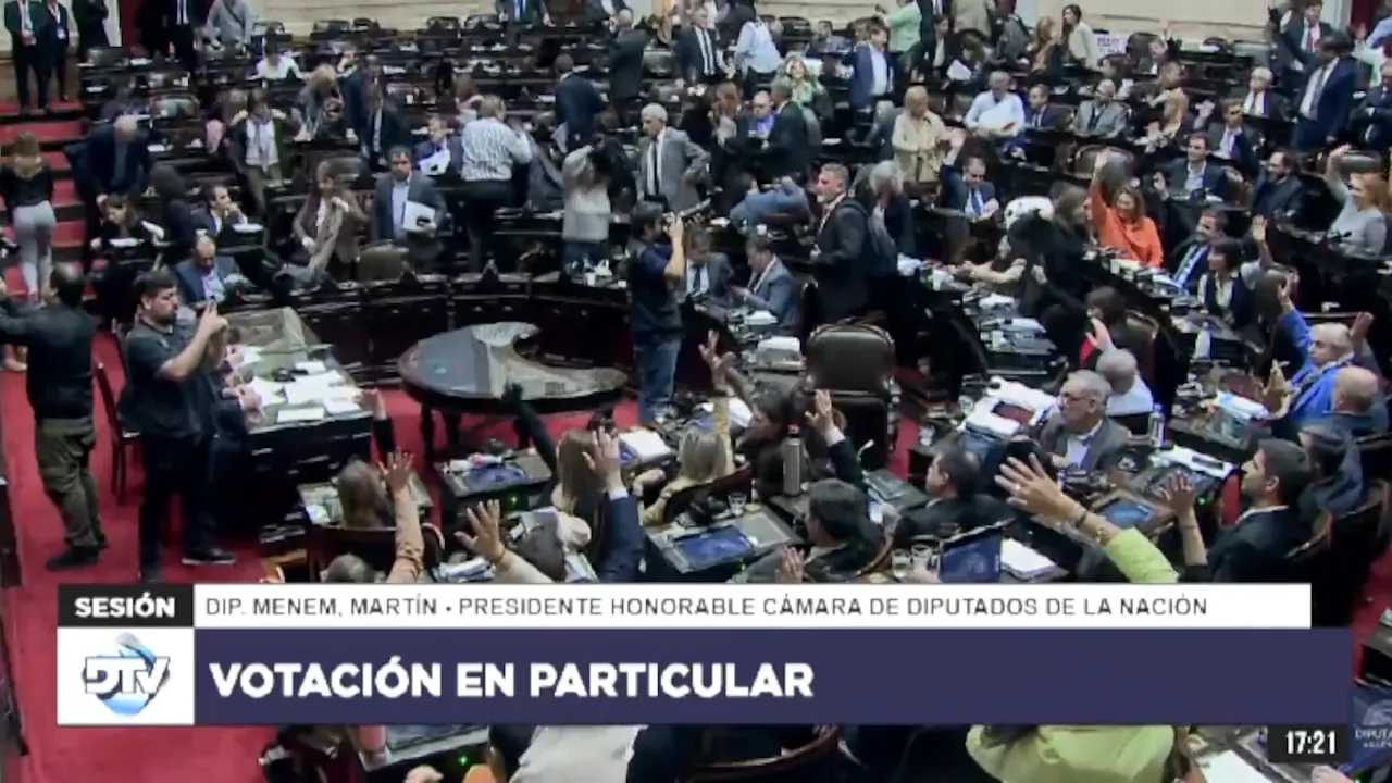 El Congreso de Argentina aprueba los capítulos clave de la ley ómnibus de Milei