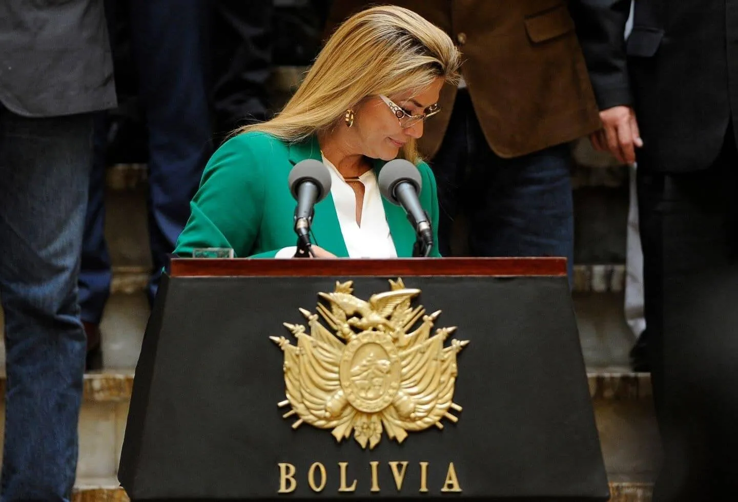 jeanine anez presidenta interina de bolivia 1