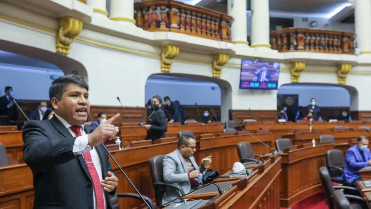 Yván Quispe: "Me denuncian como venganza por nuestra lucha contra ilegítima elección de magistrados al TC"