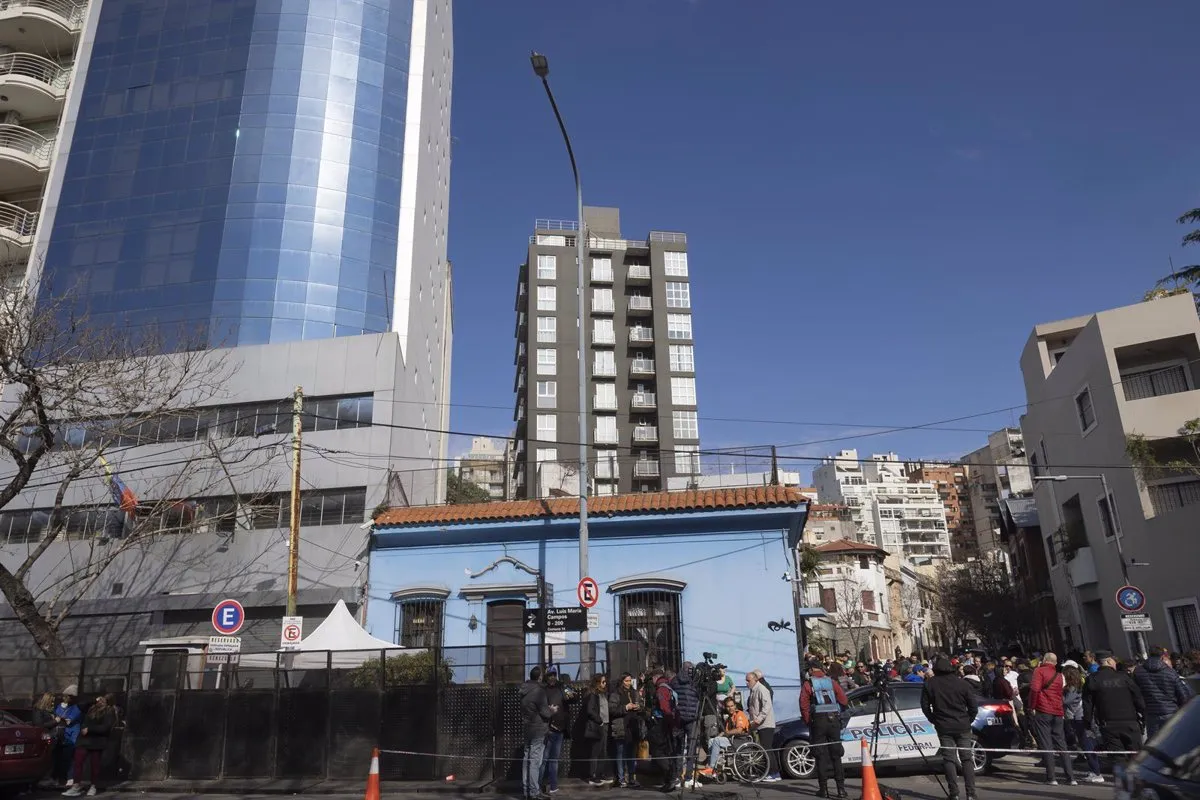 registrados disturbios frente a la embajada de venezuela en argentina tras conocerse los primeros resultados electorales 66a776286c052