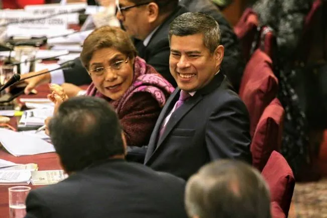 Frente Amplio solicita informe de auditoría a gestiones de Salgado y Galarreta