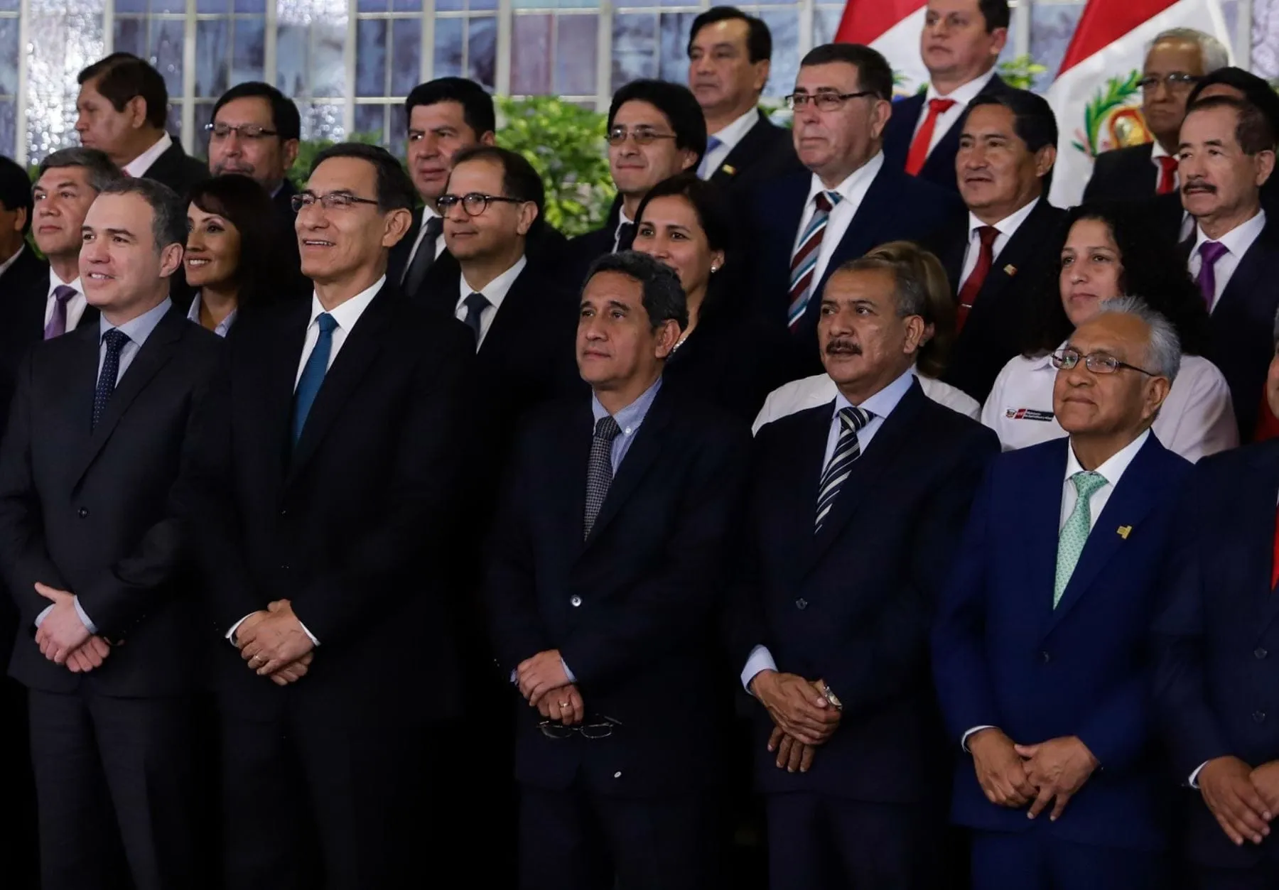 Gobernadores regionales respaldan disolución constitucional del Congreso