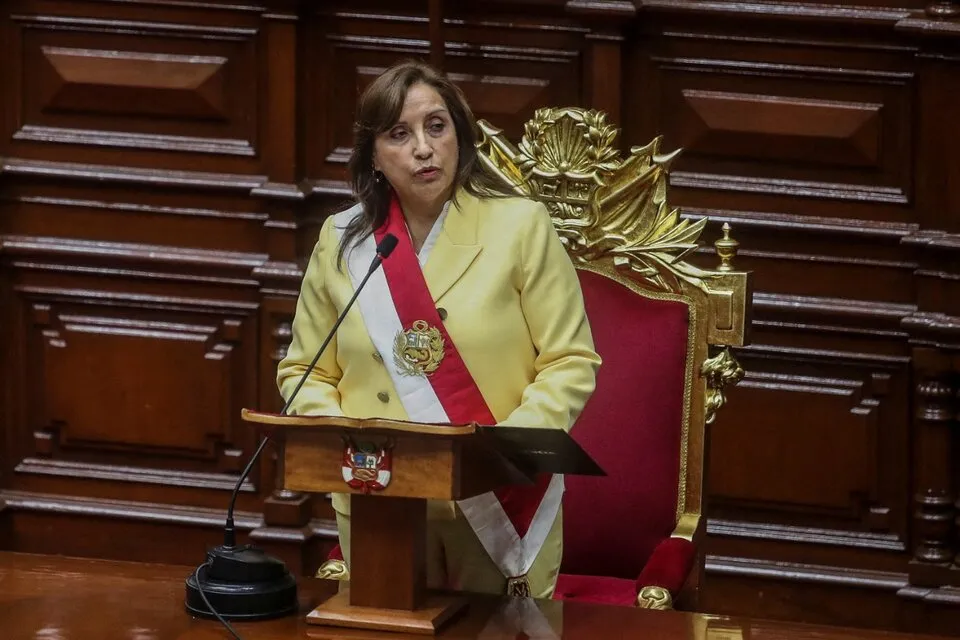 El perfil de Dina Boluarte, la nueva presidenta del Perú y la primera mujer en asumir el cargo