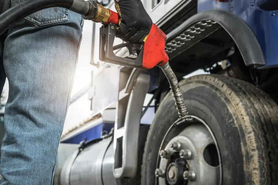 Ahorro de combustible: ¿cómo un sistema TMS beneficia la cadena de suministro?