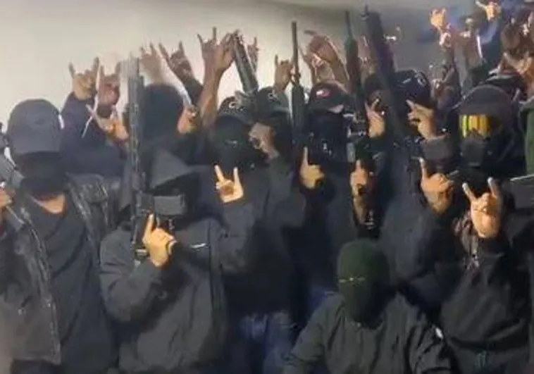 La banda 'Los Lobos' desmiente en un segundo vídeo su participación en el asesinato de Villavicencio