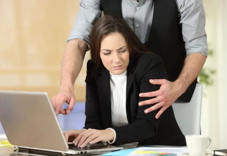 Empresas que no prevengan el acoso sexual serán multadas con 189 mil soles