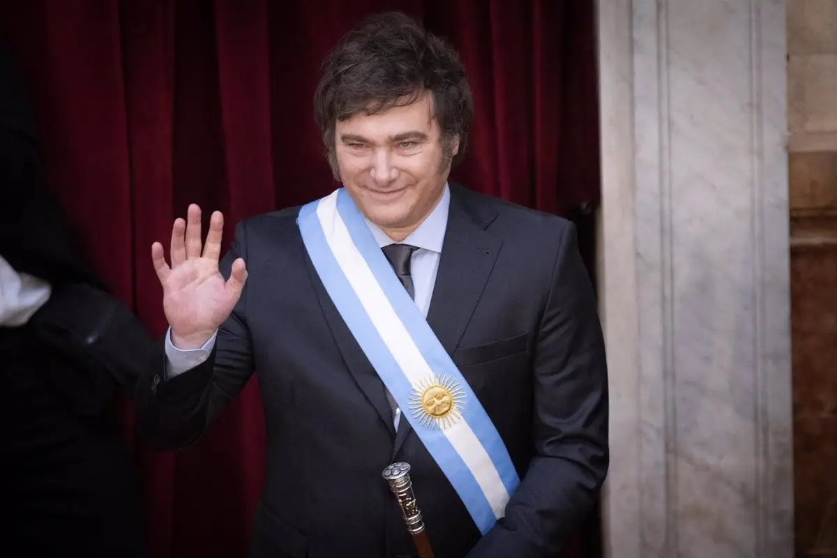 La Presidencia argentina niega que el plan de Inteligencia vaya a "perseguir a opositores o periodistas"