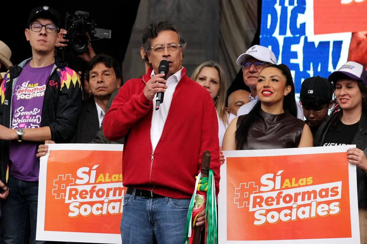 El Constitucional de Colombia da la razón a Petro, que dejará de ser investigado por el CNE
